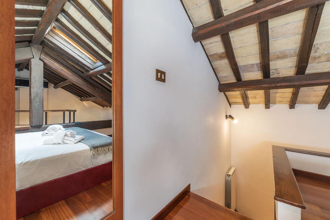 Amazing In Campo De Fiori - Fromhometorome Apartamento